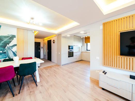 Rainforest Apartament Ghimbav Ngoại thất bức ảnh